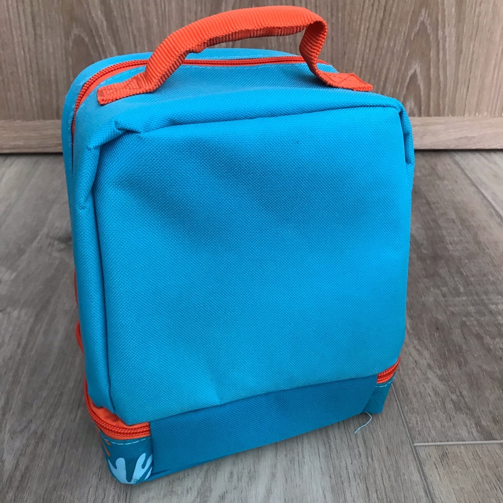 NEW Lunchbox - Picture 4 of 7